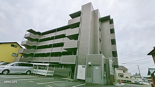 静岡県富士市石坂 5階建