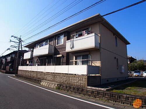 シャーメゾン上代 2階建
