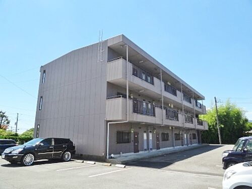 静岡県御殿場市中山 3階建 築32年6ヶ月