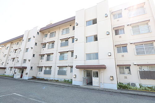 シャルム下沢 4階建