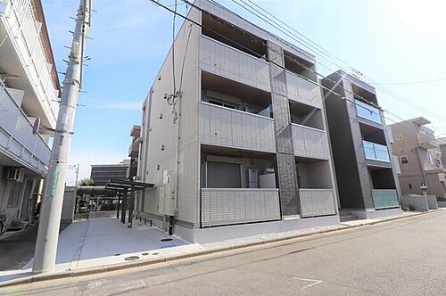 グリーンプラザ 3階建