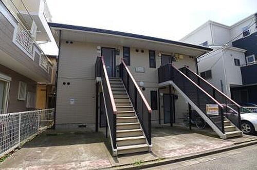 埼玉県富士見市鶴瀬西３丁目 賃貸アパート