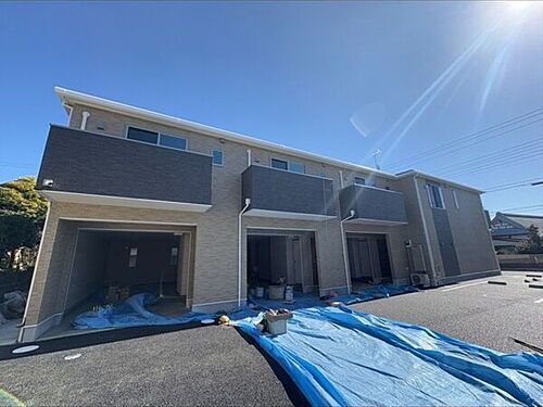 Ｃｏｕｒｔ　Ｇａｒｄｅｎ　Ｉｓｈｉｈａｔａ 2階建