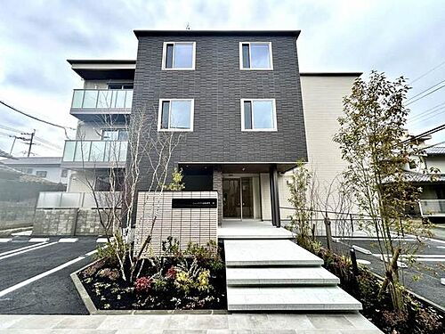 シャーメゾン妙体寺町　伴 3階建