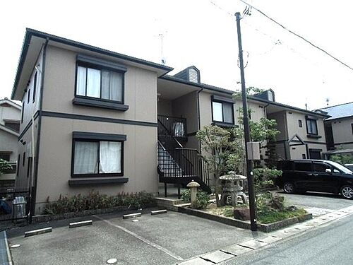 兵庫県伊丹市中野東１丁目 築30年10ヶ月 2階建