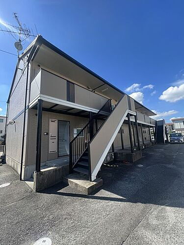 大阪府摂津市鳥飼上３丁目 築27年3ヶ月 2階建