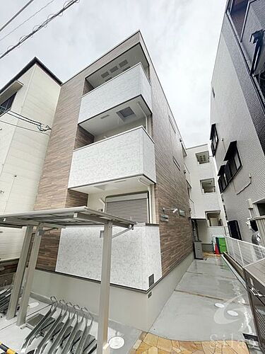 大阪府大阪市東淀川区小松１丁目 3階建 築2年6ヶ月