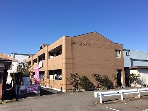 神奈川県藤沢市菖蒲沢 2階建 築17年9ヶ月