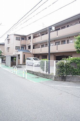 大阪府堺市北区百舌鳥梅町３丁 賃貸マンション