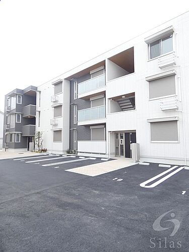 大阪府松原市天美南２丁目 3階建 築6年2ヶ月