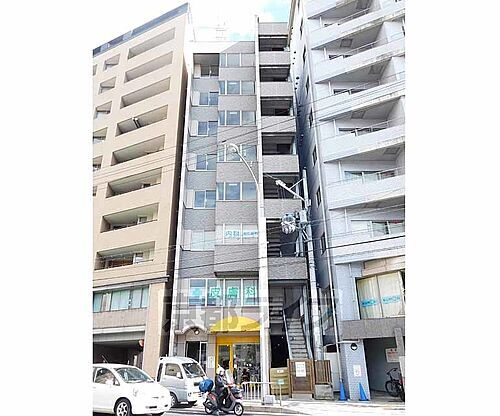京都府京都市山科区椥辻草海道町 8階建 築27年5ヶ月