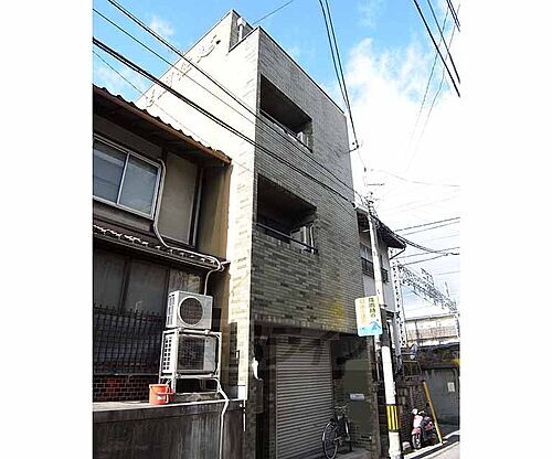 京都府京都市南区猪熊通梅小路下る東入戒光寺町 4階建 築39年