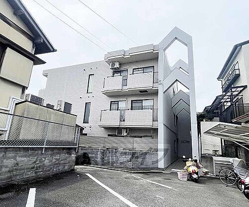 京都府京都市伏見区納所町 賃貸マンション