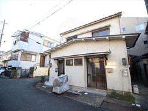 大阪府高槻市津之江町１丁目 築56年1ヶ月 2階建