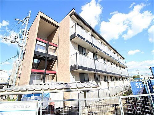 大阪府高槻市安満西の町 築16年11ヶ月 3階建