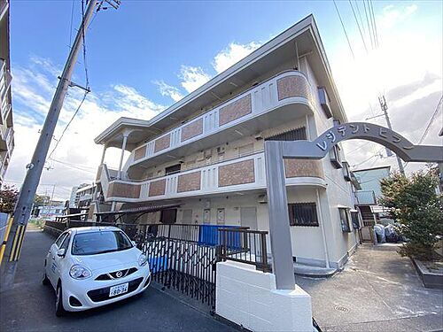 大阪府高槻市南芥川町 築39年1ヶ月 3階建