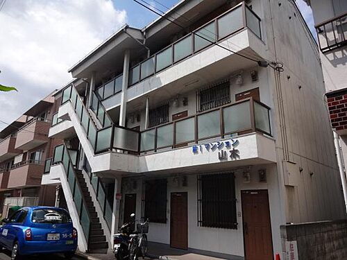 大阪府高槻市上本町 築33年9ヶ月 3階建