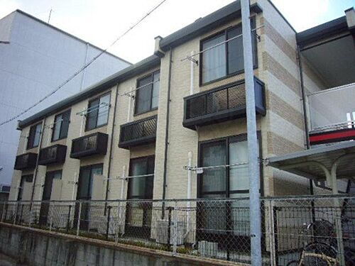 大阪府高槻市宮田町１丁目 築18年5ヶ月 3階建