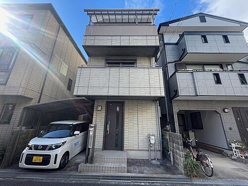 大阪府茨木市沢良宜西２丁目 3階建 築24年4ヶ月