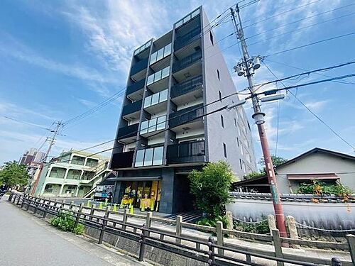 大阪府高槻市芥川町４丁目 築9年6ヶ月 6階建