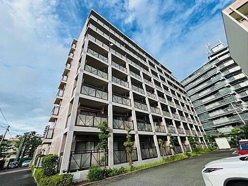 大阪府高槻市芥川町２丁目 築30年8ヶ月 8階建