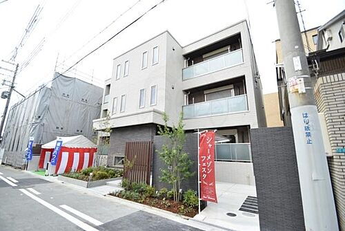 大阪府大阪市阿倍野区北畠１丁目 3階建 築8年4ヶ月