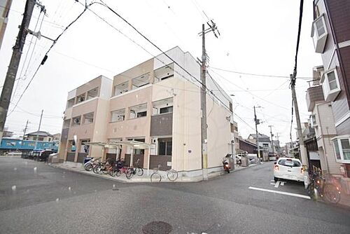 大阪府大阪市住吉区杉本２丁目 3階建 築14年