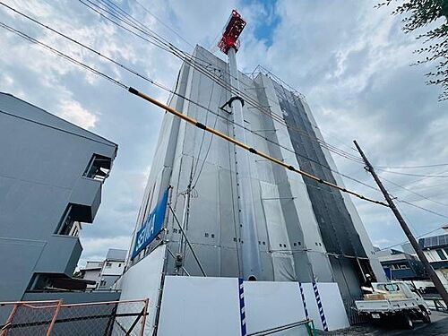 大阪府高槻市大手町 7階建 