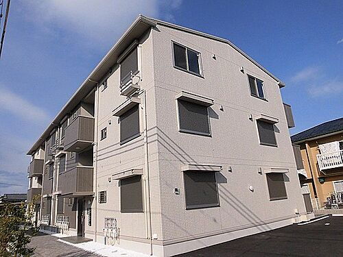 滋賀県大津市唐崎１丁目 3階建 築6年4ヶ月