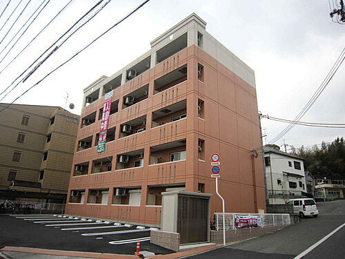 京都府京田辺市三山木北垣内 5階建 築13年6ヶ月