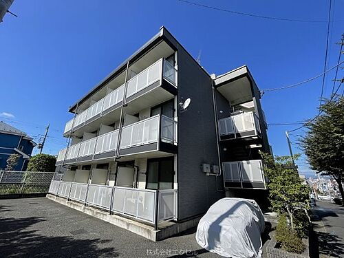 東京都八王子市絹ケ丘２丁目 3階建 築18年4ヶ月