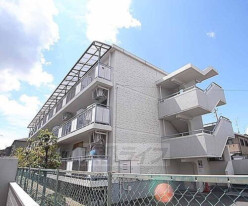 京都府京都市西京区山田北山田町 築37年 3階建