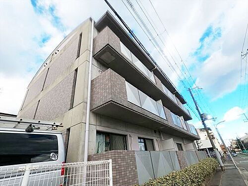 兵庫県神戸市東灘区本山中町２丁目 築29年9ヶ月 3階建