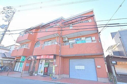 大阪府羽曳野市島泉２丁目 築37年9ヶ月 3階建