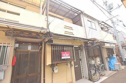 大阪府松原市天美南３丁目 テラスハウス