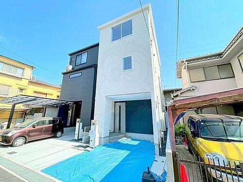 大阪府松原市天美北３丁目 築1年1ヶ月 2階建