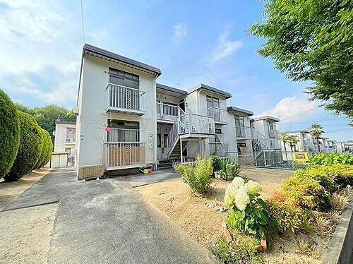 シャトードイワネＥ号館