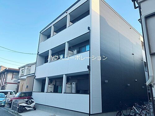 兵庫県尼崎市東園田町８丁目 築2年2ヶ月 3階建