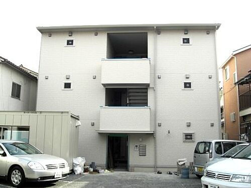 兵庫県尼崎市尾浜町３丁目 3階建 築16年9ヶ月