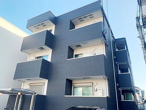 兵庫県尼崎市東園田町２丁目 築3年10ヶ月 3階建