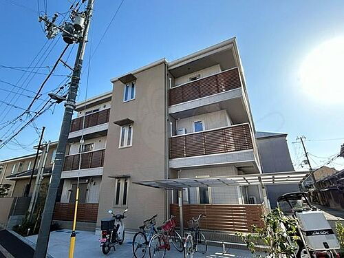 大阪府大阪市住吉区墨江３丁目 3階建 築1年10ヶ月
