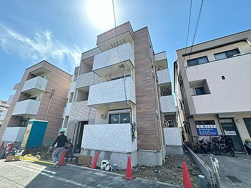 大阪府大阪市住吉区杉本１丁目 3階建