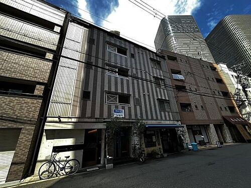 大阪府大阪市西区土佐堀１丁目 賃貸マンション