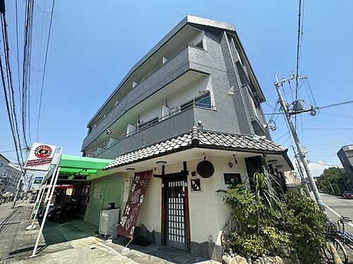 兵庫県西宮市里中町２丁目 賃貸マンション