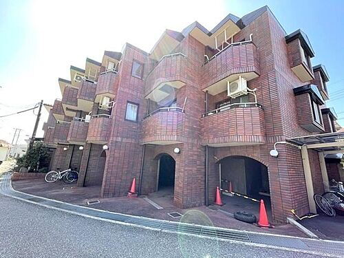 兵庫県宝塚市山本中２丁目 賃貸マンション