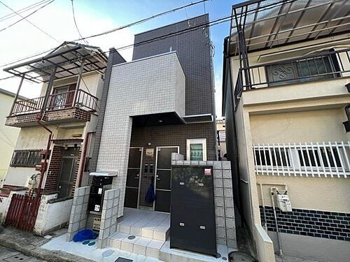 大阪府堺市西区浜寺石津町東３丁 賃貸アパート