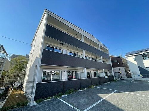 大阪府高石市千代田２丁目 3階建 築1年9ヶ月