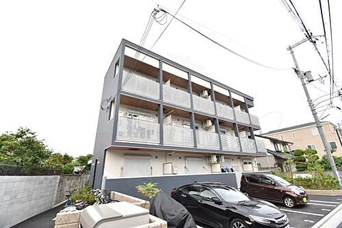 大阪府堺市西区浜寺諏訪森町西３丁 3階建 築3年8ヶ月