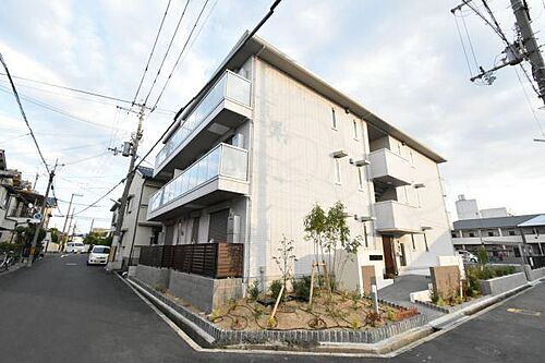 大阪府堺市西区鳳中町９丁 賃貸アパート