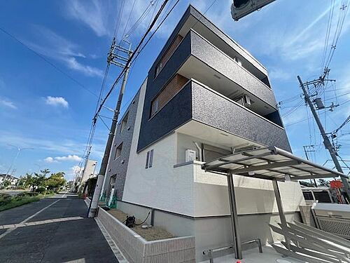 大阪府堺市西区上野芝町４丁 賃貸アパート